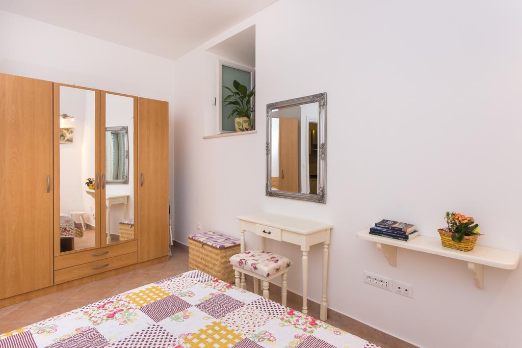 Nila'S Place Dubrovnik Oda fotoğraf